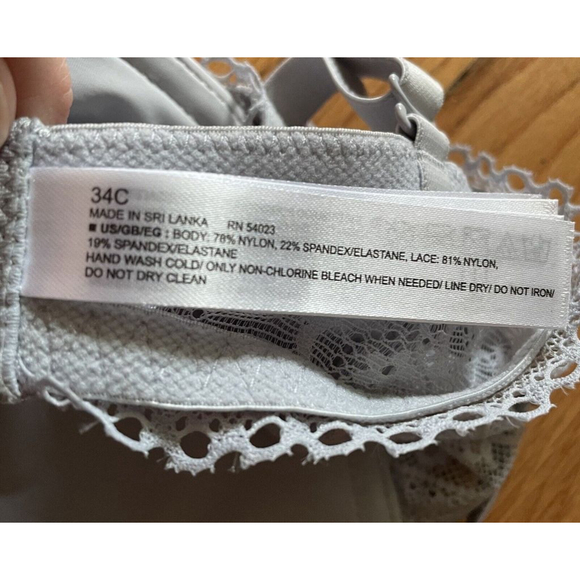 Gap Body Favorite Tshirt Convertible Straps Blue Grey Lace Bra 34c New With Tags - Picture 6 of 7